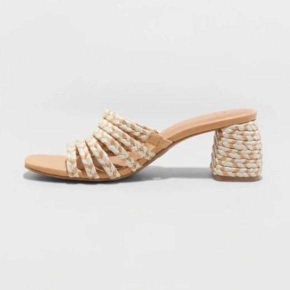 Women's Rachel Heel Mules - Universal Thread Tan Size 8 - Picture 2 of 8